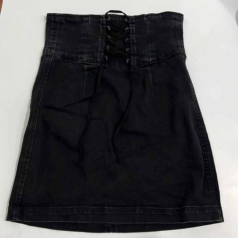 Express black skirt size 2 high waisted